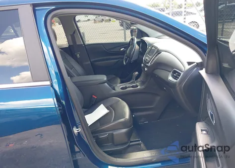 2021 Chevrolet Equinox Awd Lt z USA, uszkodzony, nr VIN 3GNAXUEV3ML364795